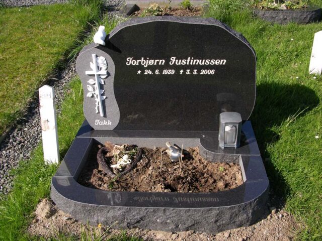 Gjørdur steinur: DSCN3285