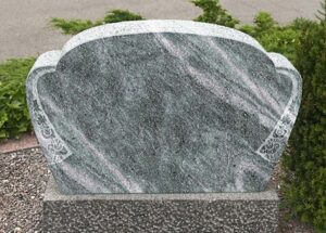 Steinur 179